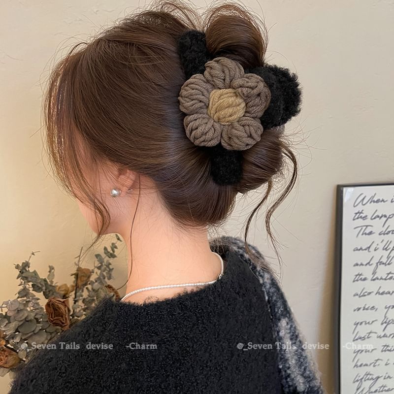 Chenille Floral Claw Clip Yarn Hair FashionChic