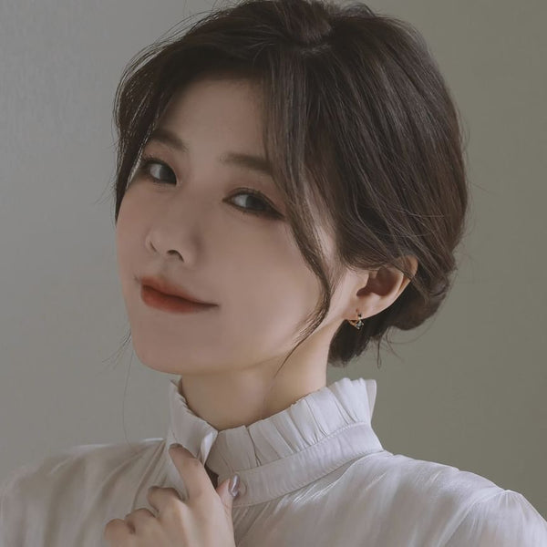 925 Sterling Silver Rhinestone Huggie Earring FashionChic