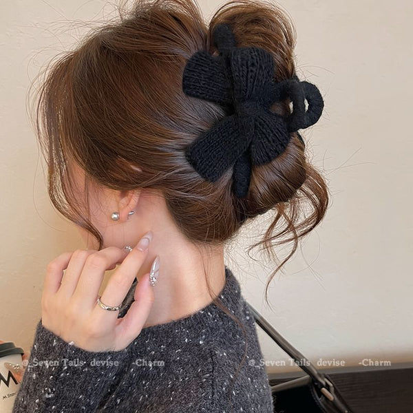Claw Clip Bow Acrylic Hair Knit FashionChic