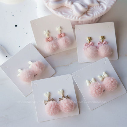 Drop Earring Clip-On Pom / FashionChic
