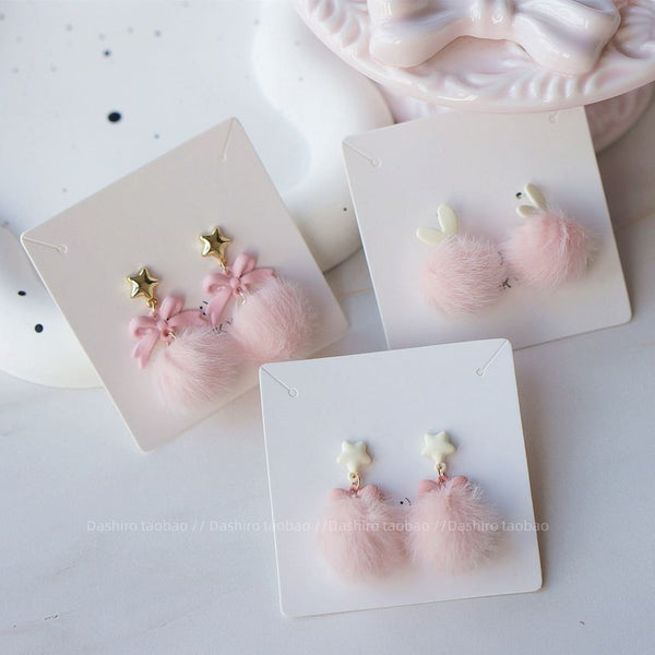 Drop Earring Clip-On Pom / FashionChic