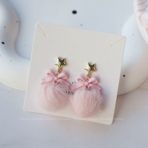 Drop Earring Clip-On Pom / FashionChic