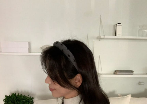 Bow Embroidered Fabric Headband FashionChic