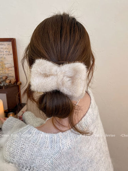 Bow Chenille Claw Hair Clip FashionChic