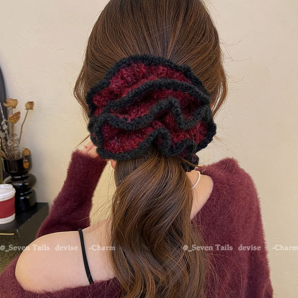 Scrunchie Contrast Trim Knit FashionChic