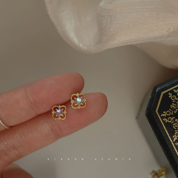 Clover Sterling S925 Silver Earring Rhinestone Stud FashionChic