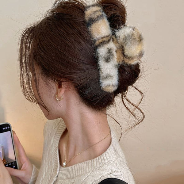 Leopard Claw Patterned Hair Faux Fur FashionChic