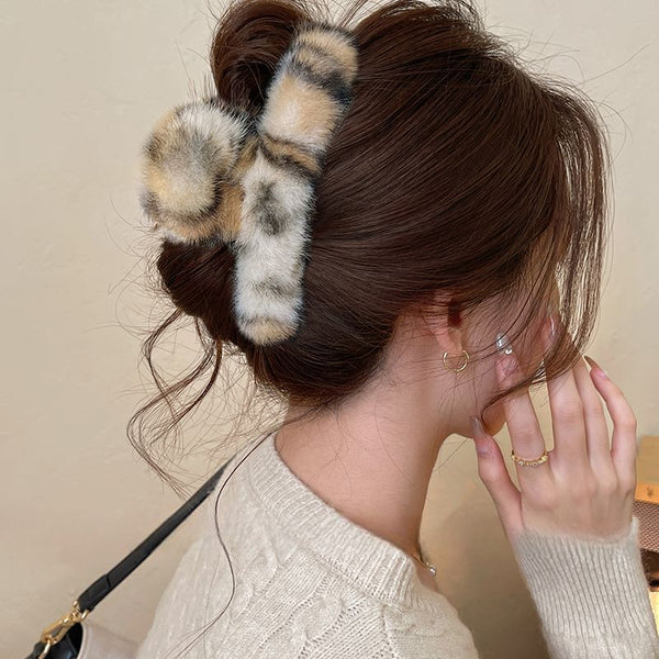 Leopard Claw Patterned Hair Faux Fur FashionChic