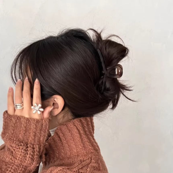 Hair Claw Amber FashionChic