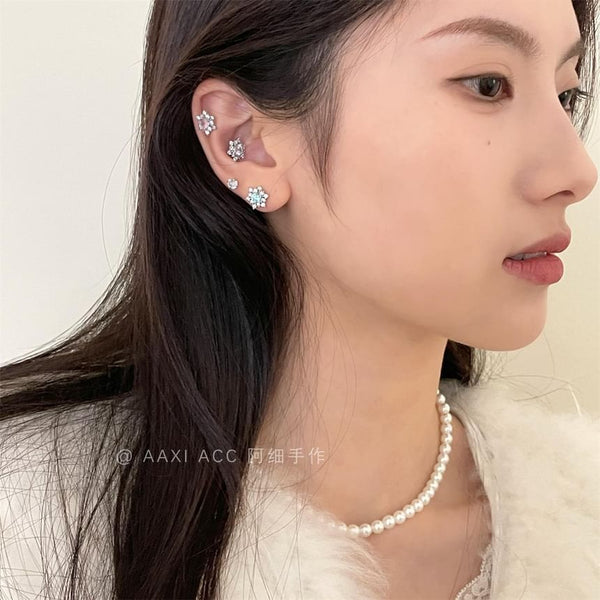 Earring Rhinestone Stud Snowflake FashionChic