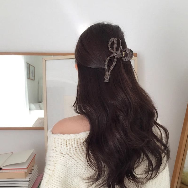 Leopard Claw Hair Acrylic Print FashionChic