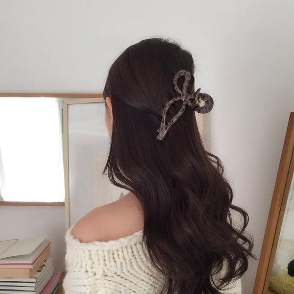 Leopard Claw Hair Acrylic Print FashionChic