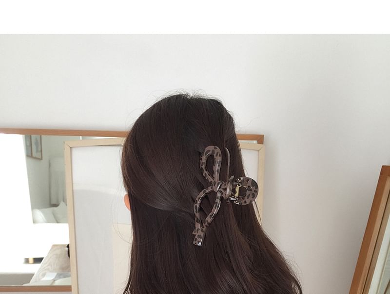 Leopard Claw Hair Acrylic Print FashionChic