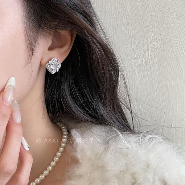 Rhinestone Earring Stud Leaf FashionChic