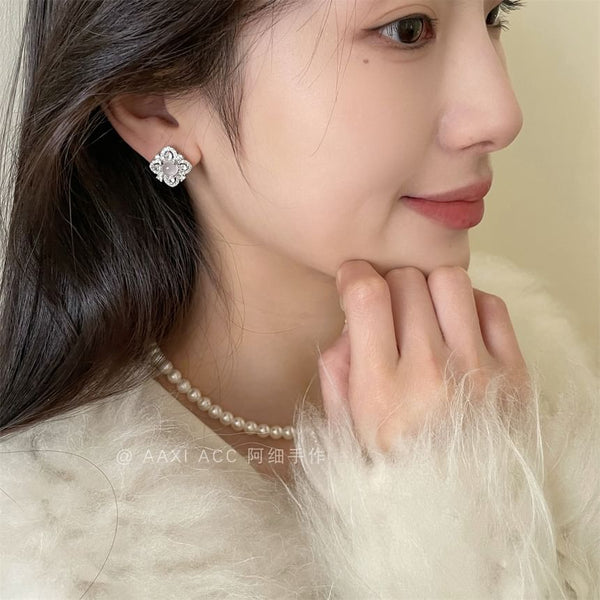 Rhinestone Earring Stud Leaf FashionChic