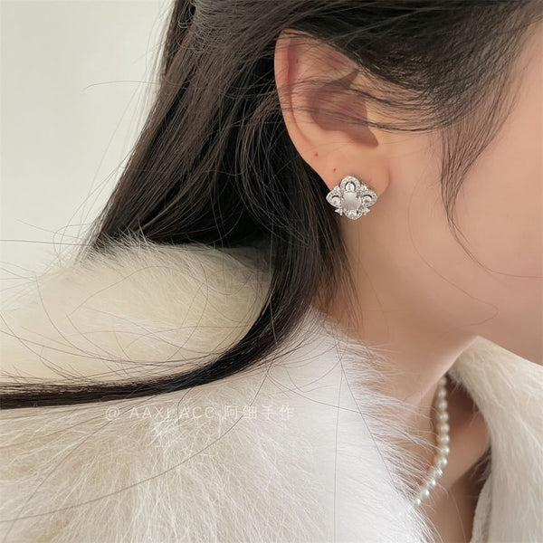Rhinestone Earring Stud Leaf FashionChic