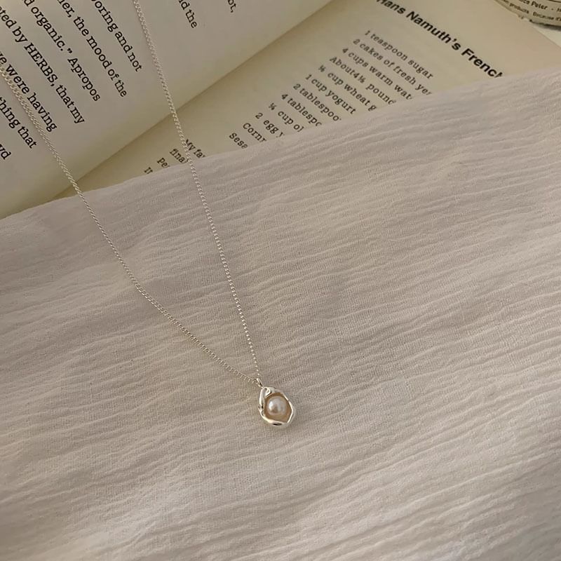 Pearl Faux Necklace Pendant Alloy FashionChic