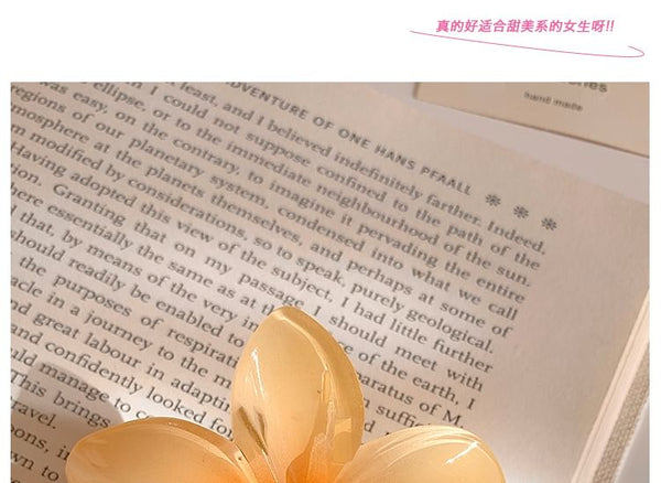 Claw Floral Hair FashionChic