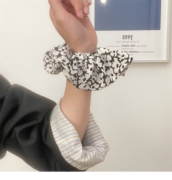 Floral Print Scrunchie FashionChic