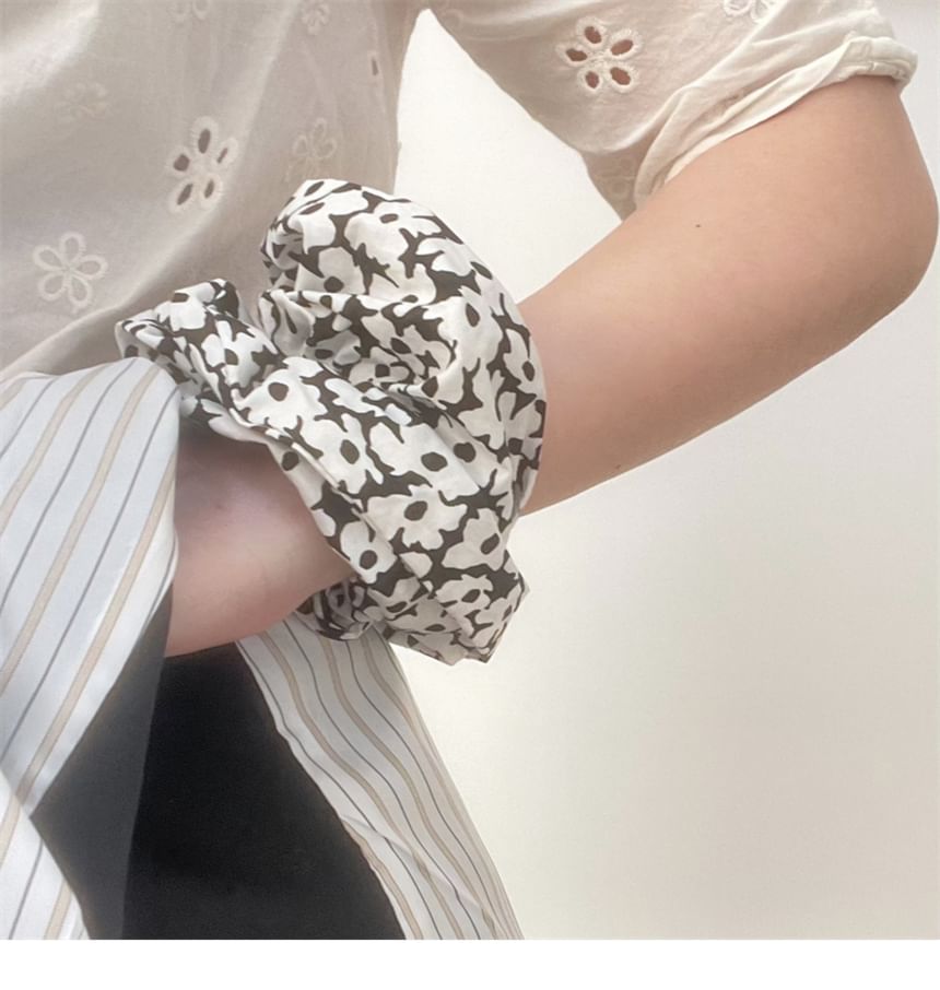 Floral Print Scrunchie FashionChic