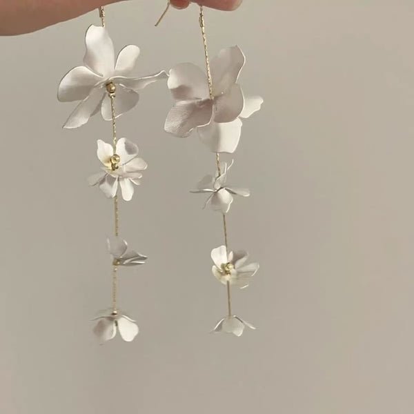 Dangle Earring Floral FashionChic