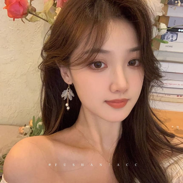 Pearl Drop Earring Faux Flower FashionChic