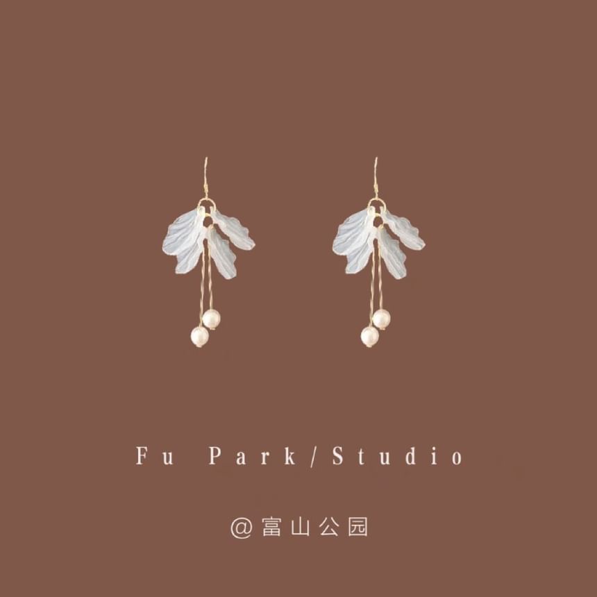 Pearl Drop Earring Faux Flower FashionChic