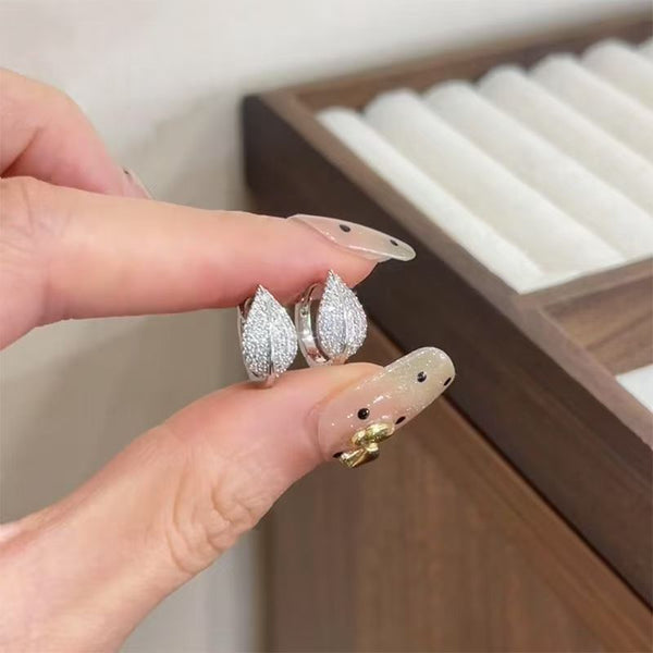 Stud Leaf Earring Rhinestone FashionChic