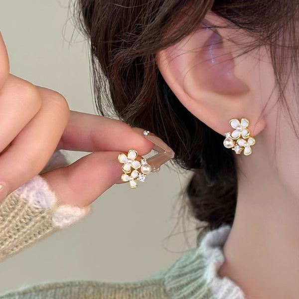 Earring Faux Floral / Ear Cuff Alloy Pearl Stud FashionChic