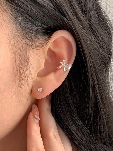 Bow Alloy Ear Cuff FashionChic