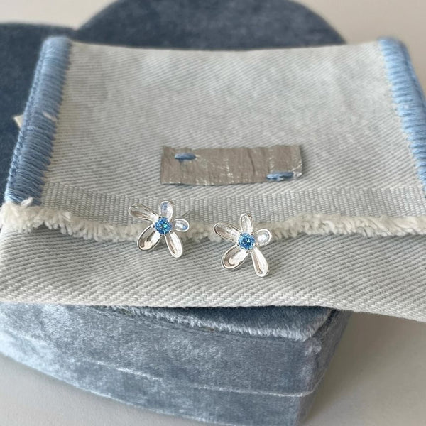 Earring Alloy Floral Stud Rhinestone FashionChic