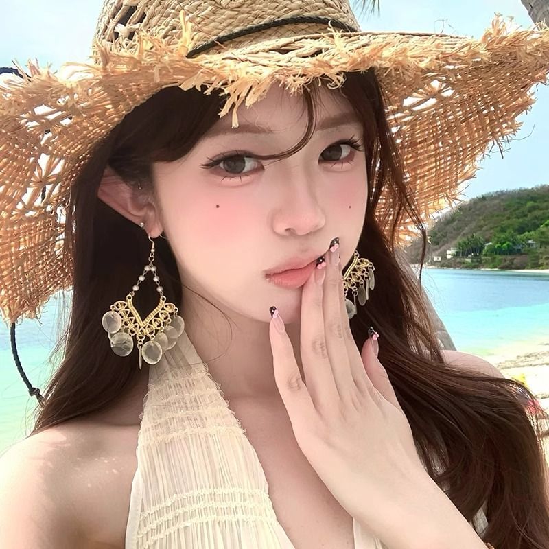Alloy Chandelier Disc Earring Shell FashionChic