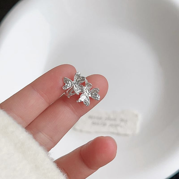 Rhinestone Leaf Cuff Ear FashionChic