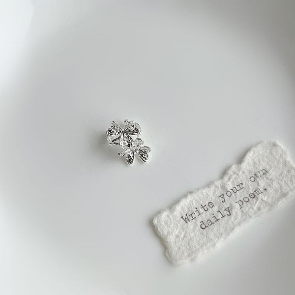 Rhinestone Leaf Cuff Ear FashionChic