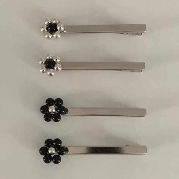 Hair Beaded Flower Set Clip 2: of FashionChic