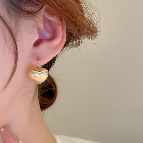 Brushed Alloy Drop Earring Heart FashionChic