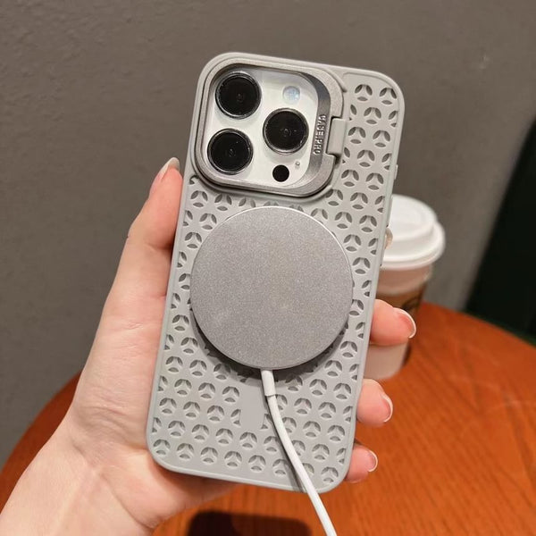 Case Phone Perforated (Compatible Magnetic with Plain MagSafe) FashionChic