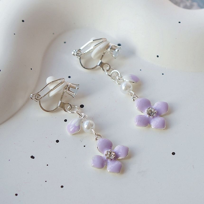 Clip Floral Dangle On / Earring FashionChic