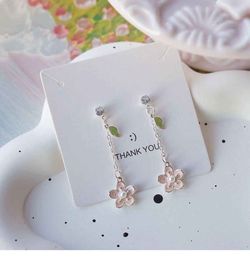 Earring Set On Dangle Floral / Clip FashionChic
