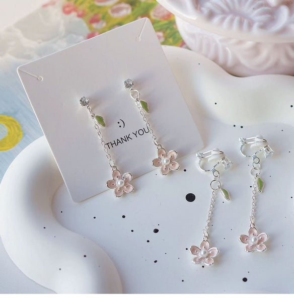 Earring Set On Dangle Floral / Clip FashionChic