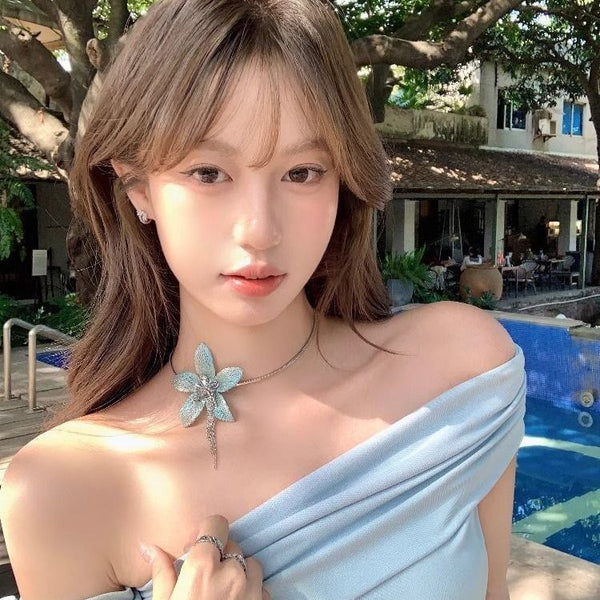 Floral Necklace FashionChic