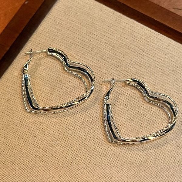 Hoop Earring Heart FashionChic
