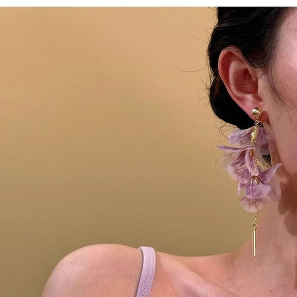 Petal Threader Earring FashionChic