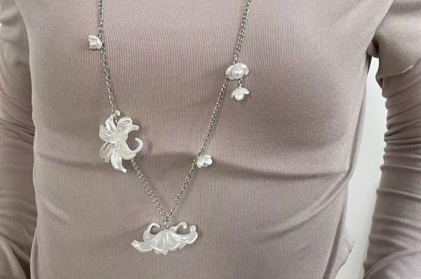 Necklace Floral Long FashionChic