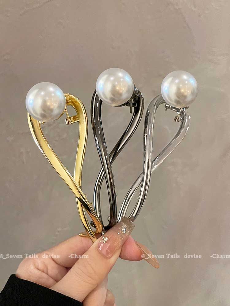 Faux Hair Pearl Clip FashionChic