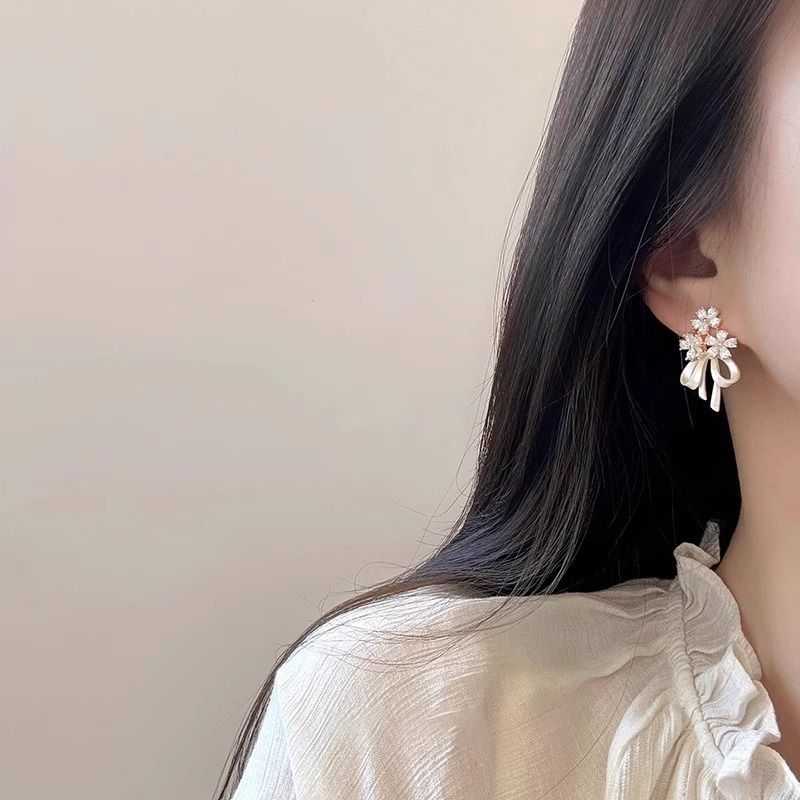 Earring Rhinestone Flower Bow Drop FashionChic
