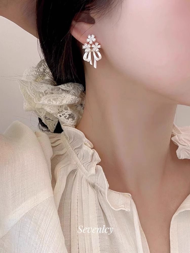 Earring Rhinestone Flower Bow Drop FashionChic