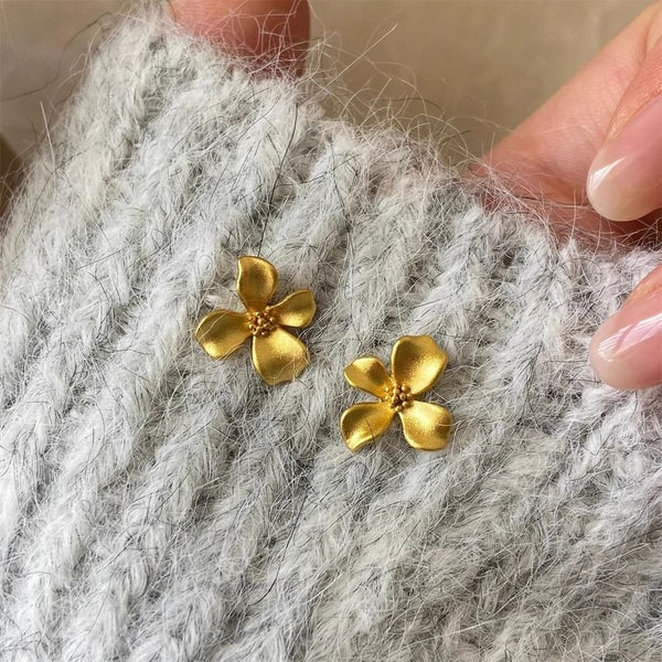 Stud Flower Ear FashionChic