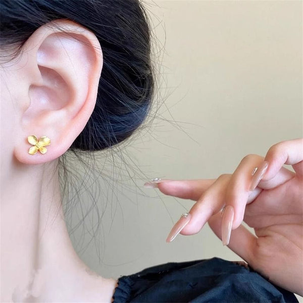 Stud Flower Ear FashionChic