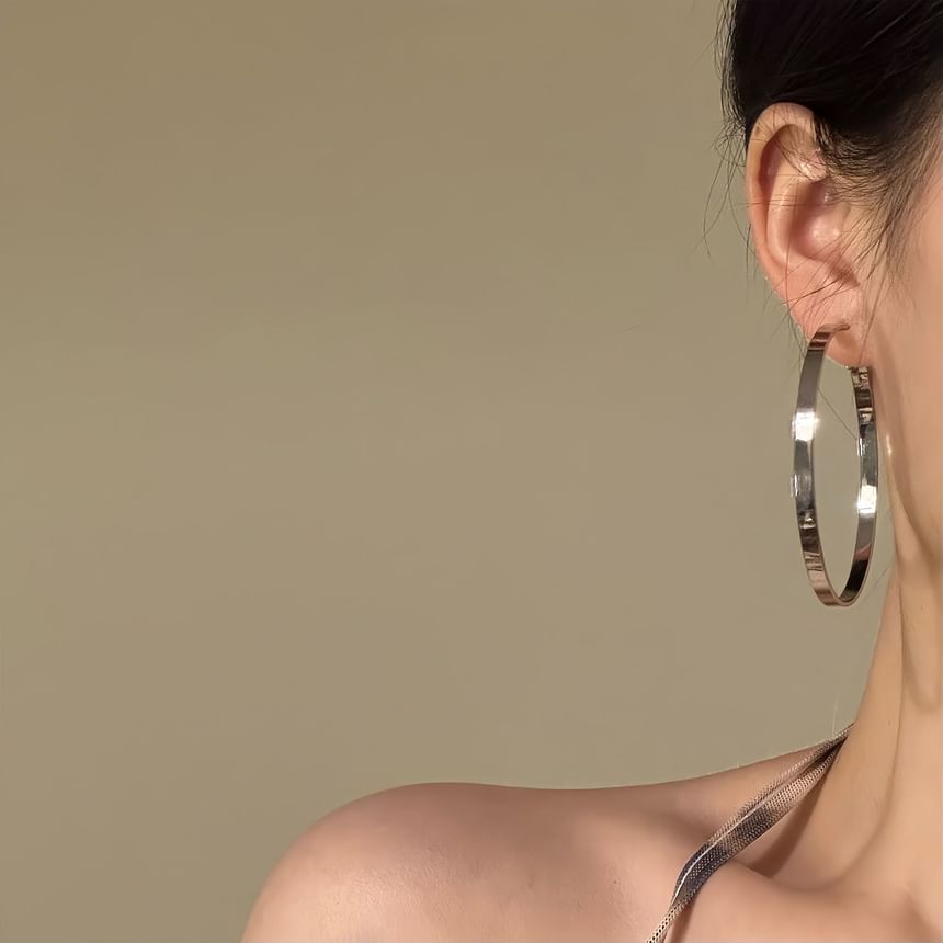 Earring Leverback Hoop Shiny FashionChic